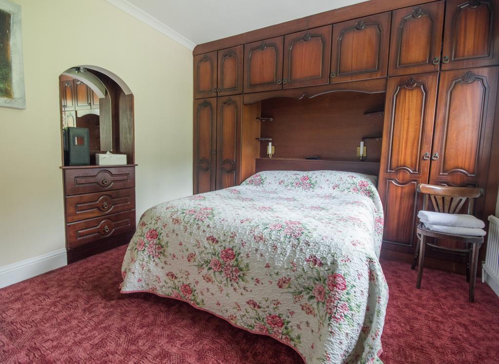 Oaklands Bed And Breakfast Letterkenny Esterno foto
