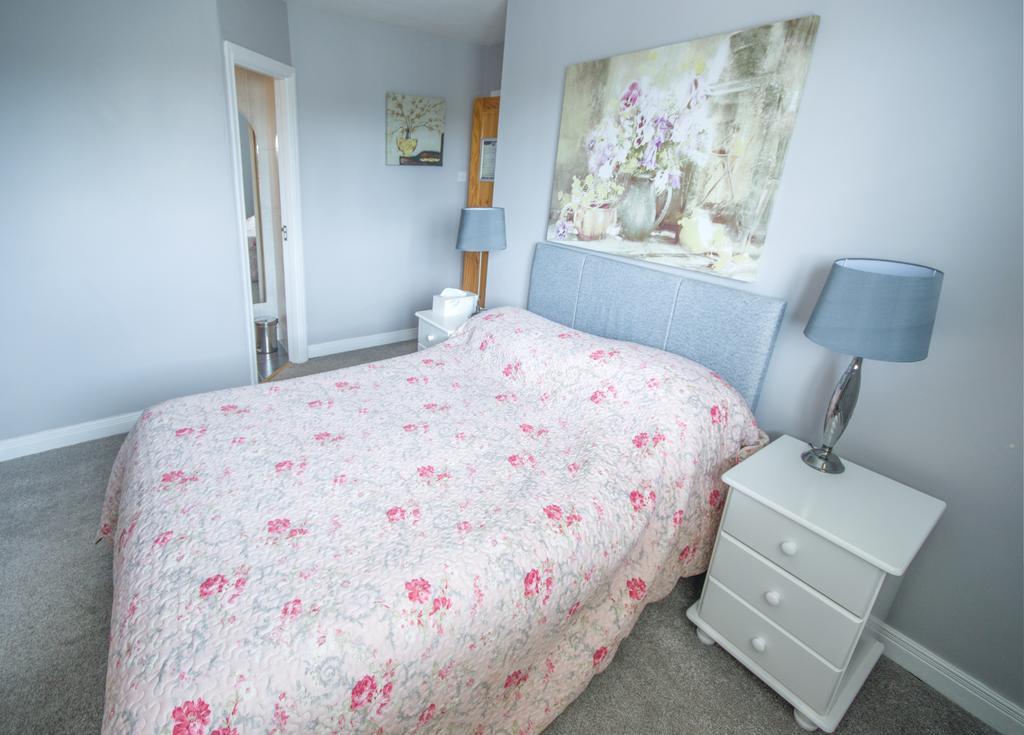 Oaklands Bed And Breakfast Letterkenny Esterno foto